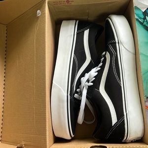New old skool platform vans